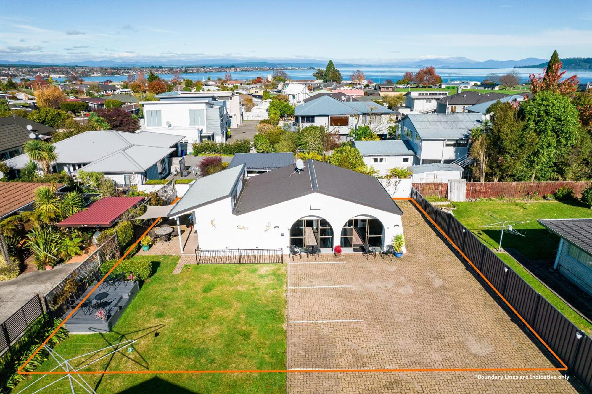 Central Inn Taupo Exterior photo